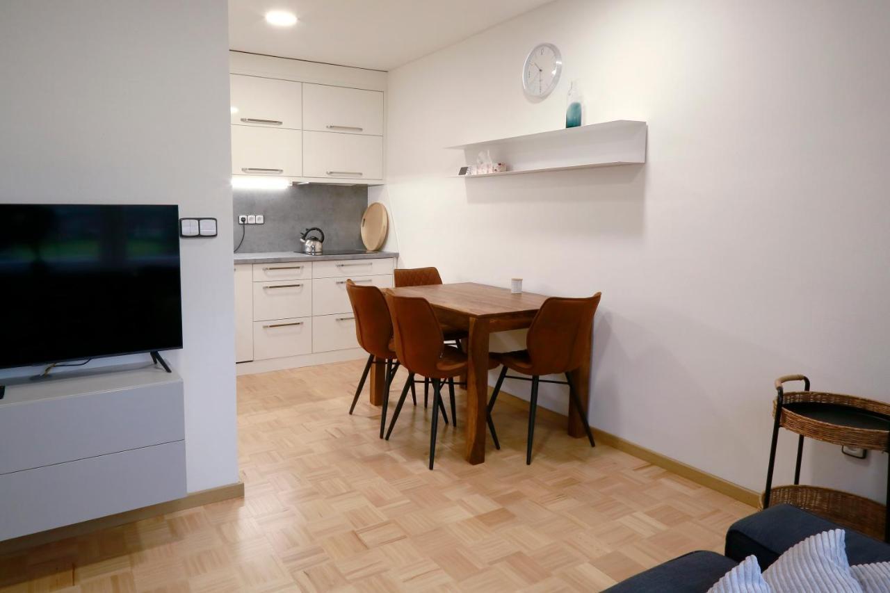 Aparthotel Brokes Lanškroun Habitación foto