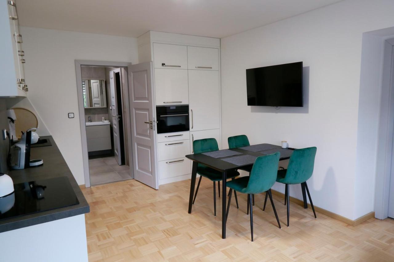 Aparthotel Brokes Lanškroun Habitación foto