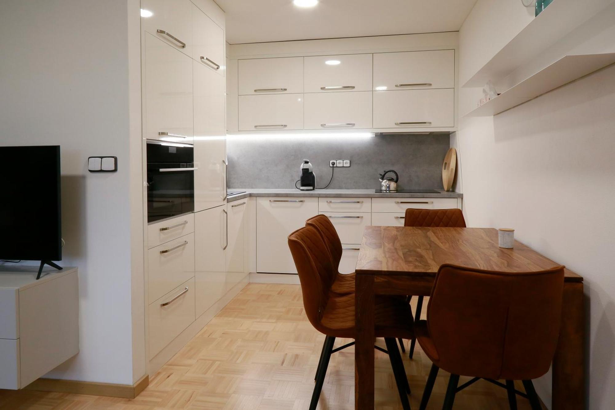 Aparthotel Brokes Lanškroun Habitación foto